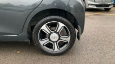 Toyota Aygo 1.0 VVT-i X-Clusiv 3 5dr Petrol Hatchback